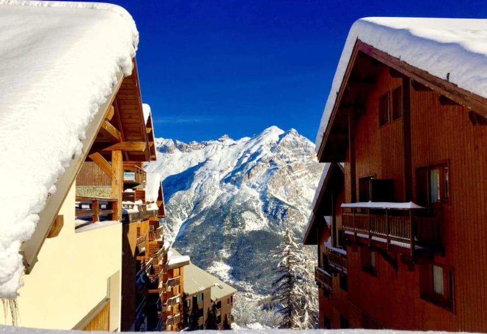 Chalet 4 Pers. Piscine Et Literie Toute Neuve. 布伊·圣文森特 外观 照片