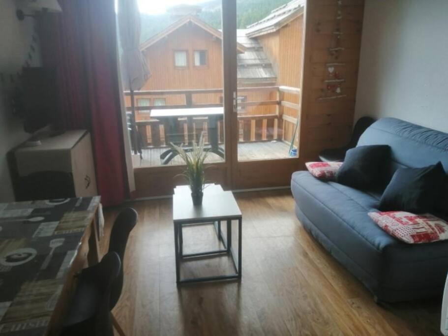 Chalet 4 Pers. Piscine Et Literie Toute Neuve. 布伊·圣文森特 外观 照片